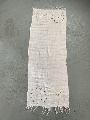 Small vintage Turkish Towel (101 x 43)
