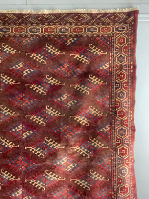 Turkmen Yomut vintage carpet (310 x 205cm )