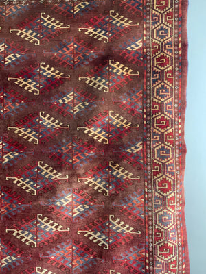Turkmen Yomut vintage carpet (310 x 205cm )