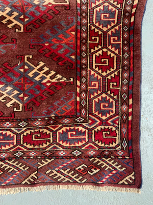 Turkmen Yomut vintage carpet (310 x 205cm )
