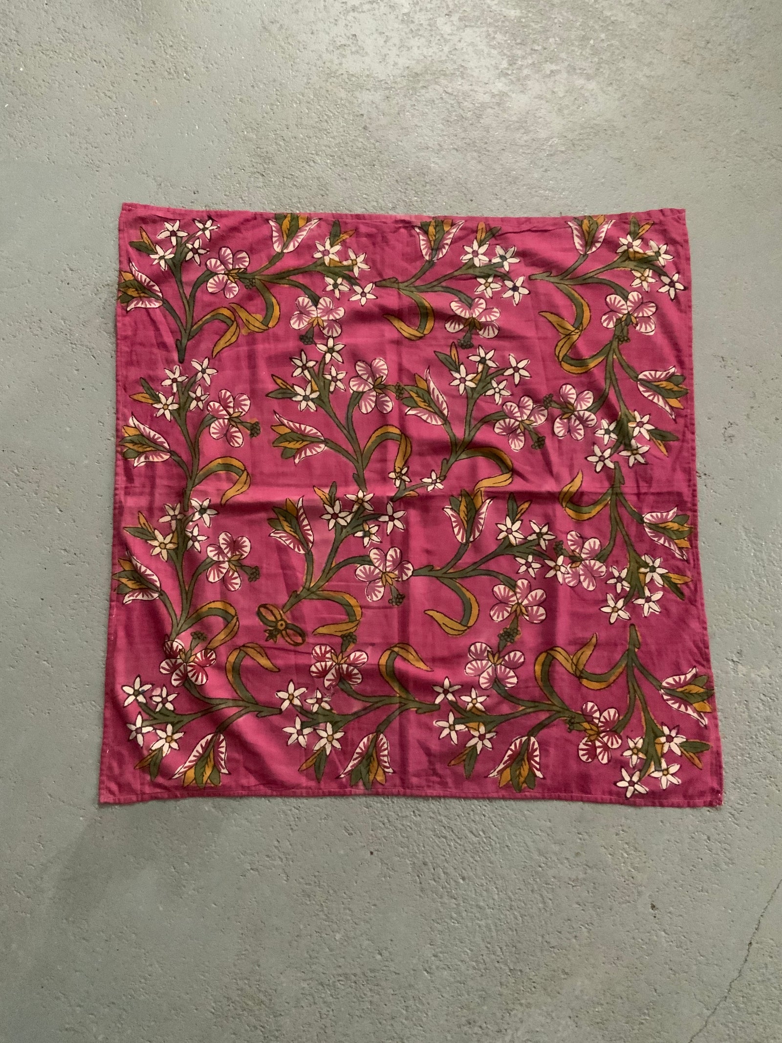 Turkish vintage Tokat Print (82 x 81cm)