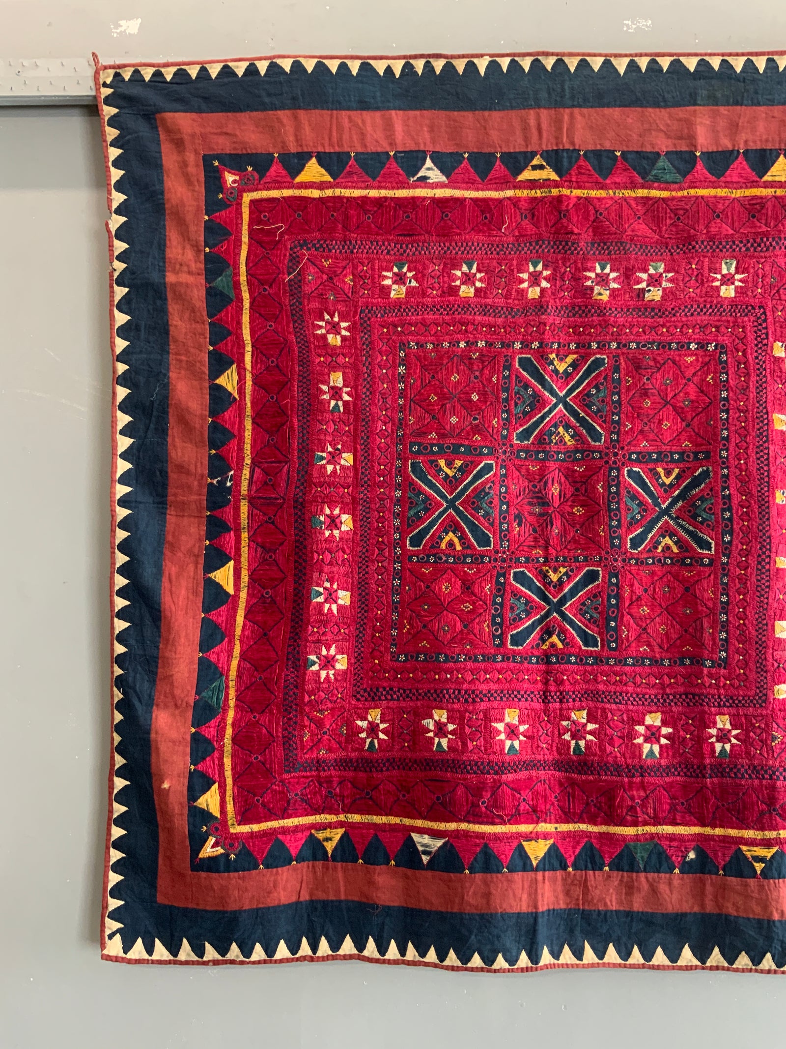 NW Indian antique Gujarat floss silk embroidered cover (126 x 126)