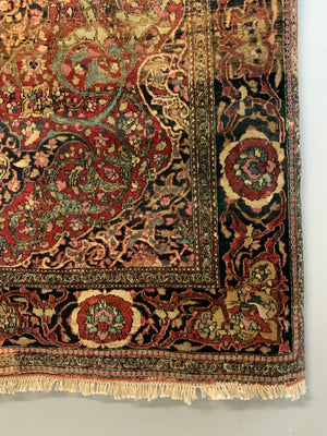 Isphahani vintage rug (208 x 132cm)