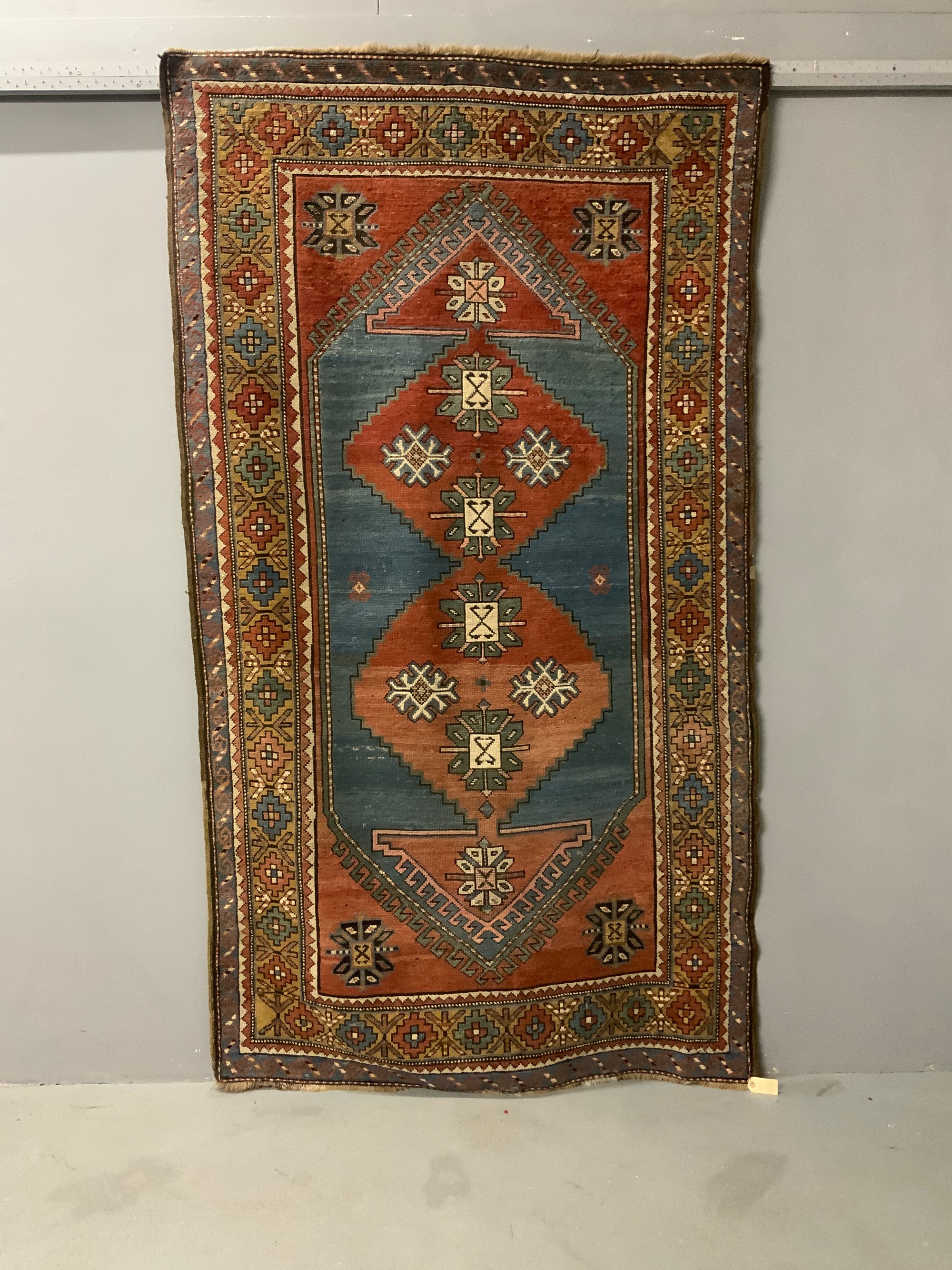 Caucasian Kazak rug (236 x 133cm)