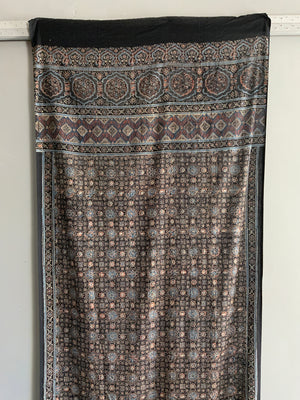 Indo-Pak genuine Adrakh / Adrak cotton shawl (260 x 82cm)