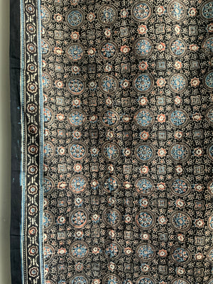 Indo-Pak genuine Adrakh / Adrak cotton shawl (260 x 82cm)