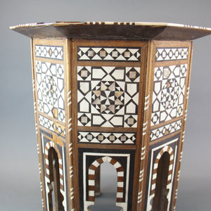 Cairo vintage octagonal table in MOP (58 x 44cm)