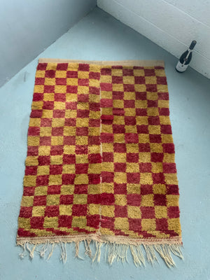 Turkish Obruk looped pile vintage Çeki Tülü rug (134 x 102cm)