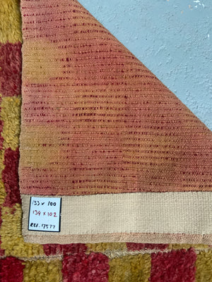 Turkish Obruk looped pile vintage Çeki Tülü rug (134 x 102cm)