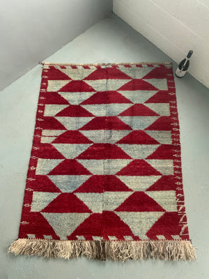 Turkish Obruk looped pile vintage Çeki Tülü rug (148 x 117cm)