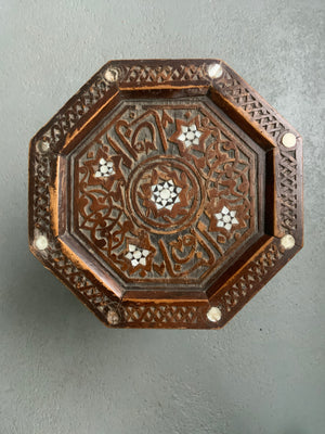Diminutive Levantine octagonal table (41 x 26cm)