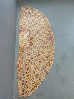 French antique silk cope (91 x 263cm)