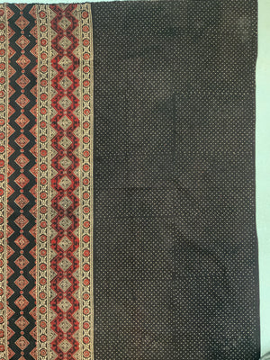 Indonesian vintage cotton print (220 x 146cm)