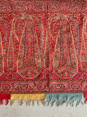 Antique Kashmir Jamawar shawl (283 x 132cm)