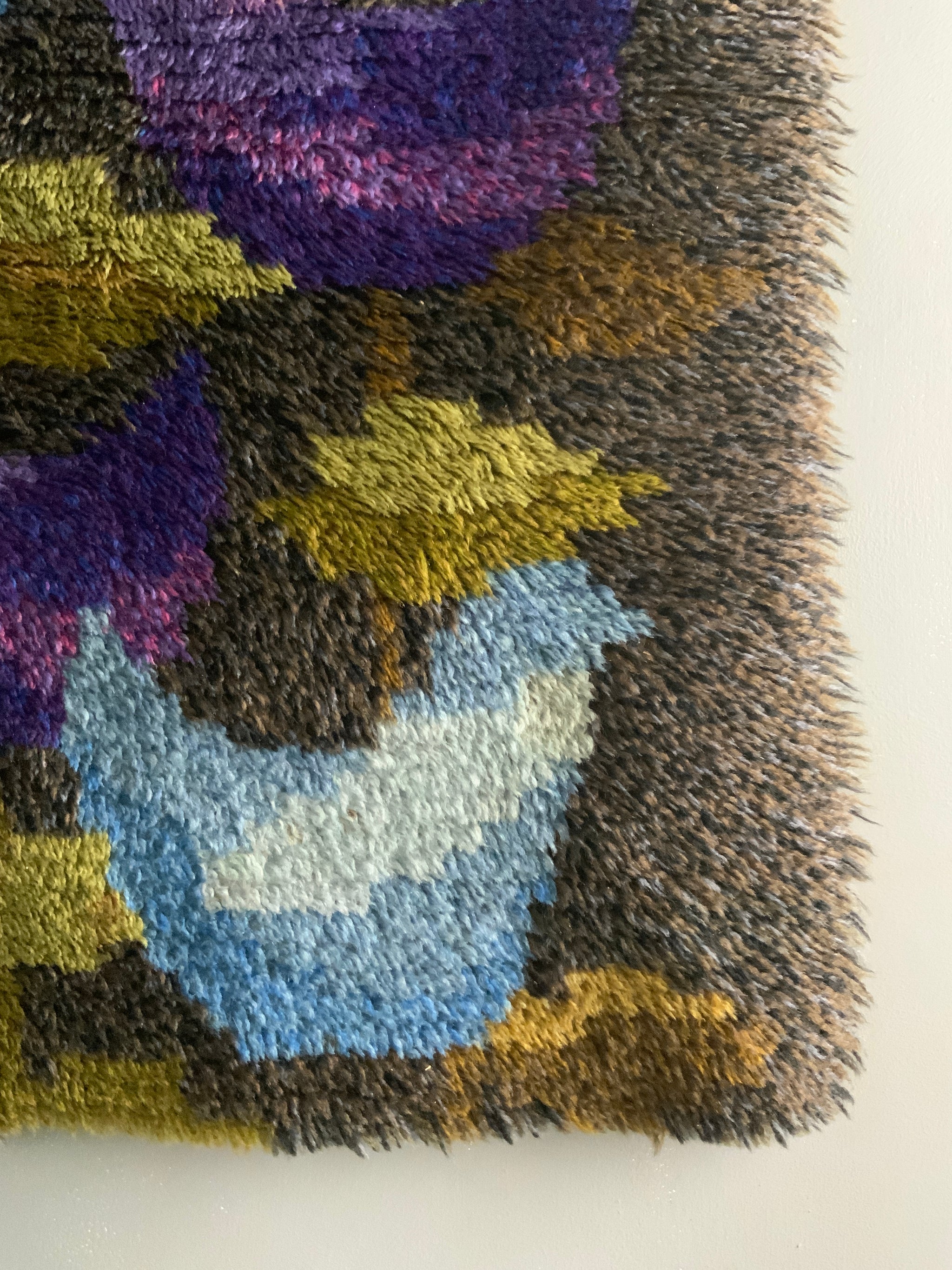 Finnish / Swedish Rya rug (152 x 108cm) - Clive Rogers