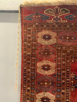 Turkmen Yomut carpet (377 x 221cm)
