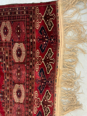 Turkmen Yomut carpet (377 x 221cm)