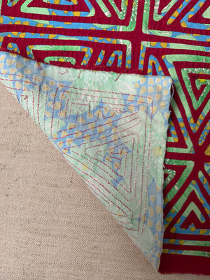 Panamanian mola appliqué (52 x 37cm)