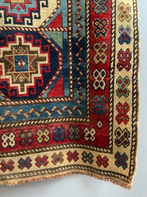 Caucasian Shirvan antique rug (211 x 106cm)