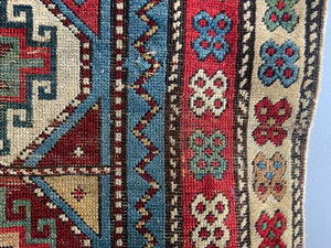 Caucasian Shirvan antique rug (211 x 106cm)