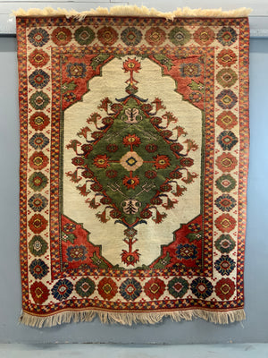 Turkish rug with Transylvanian design (219 x 173cm)