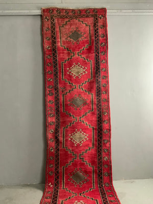 NWP Kurdish vintage red runner (556 x 86cm)