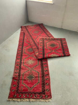 NWP Kurdish vintage red runner (556 x 86cm)