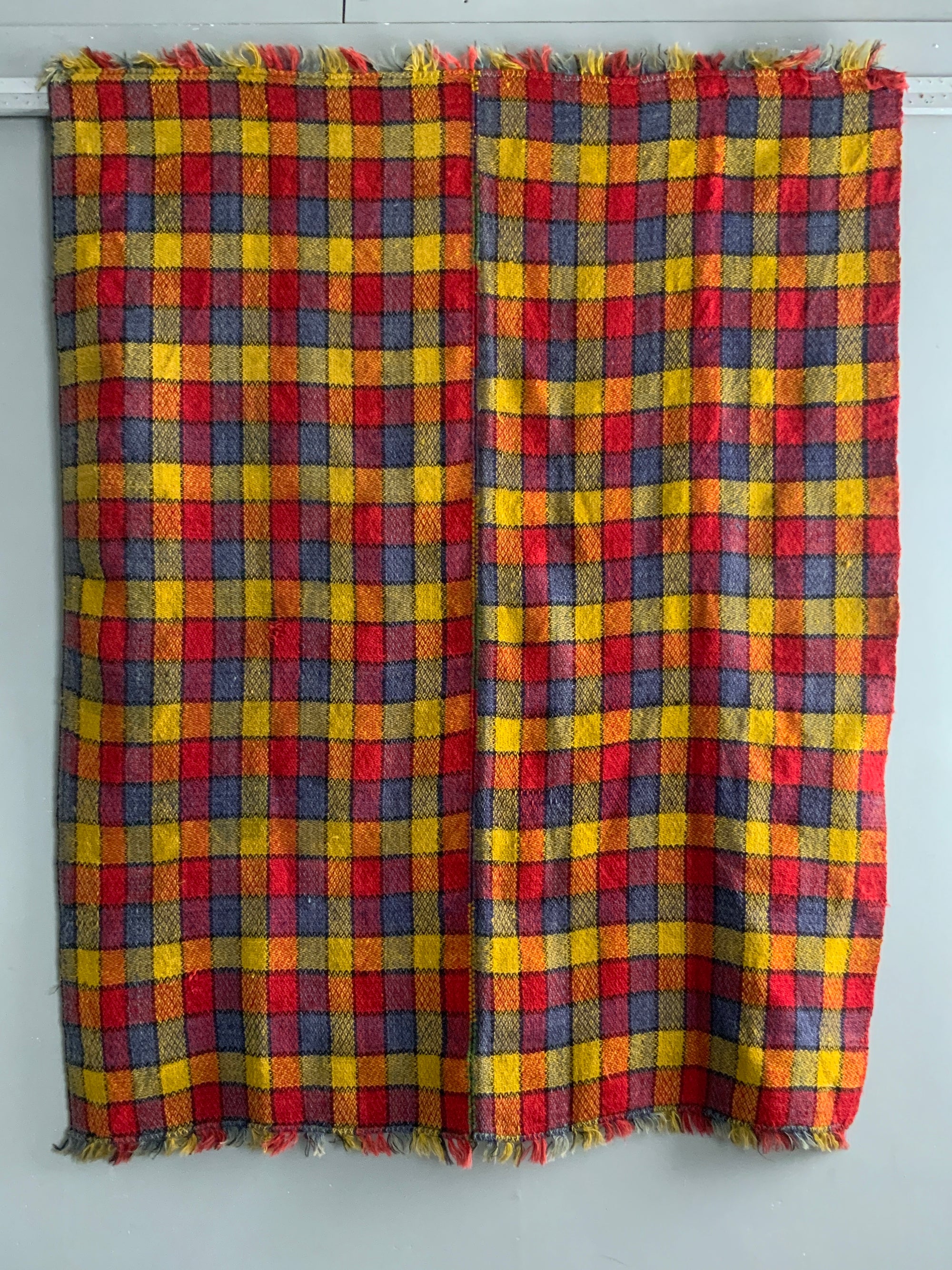 Romanian wool blanket (186 x 146cm)
