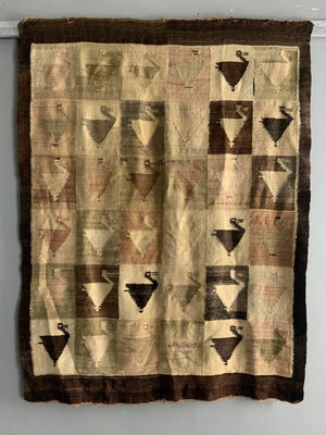 Peruvian / Equadorian tapestry rug (145 x 114cm)