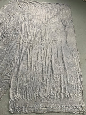 Uzbek fine antique silk (434 x 102cm)