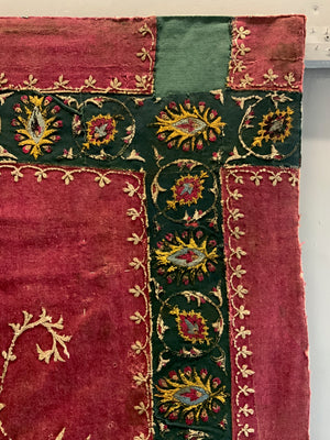 Tibetan coverlet silk embroidery on a felted wool cloth (126 x 103cm)