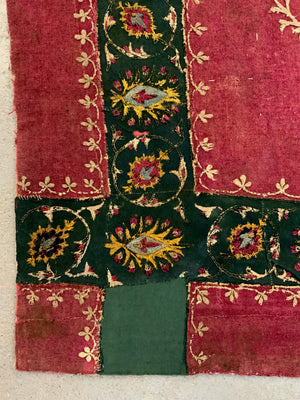 Tibetan coverlet silk embroidery on a felted wool cloth (126 x 103cm)