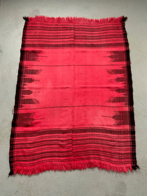 Kurdish fine wool blanket (135 x 102cm)