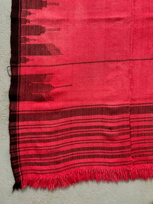 Kurdish fine wool blanket (135 x 102cm)