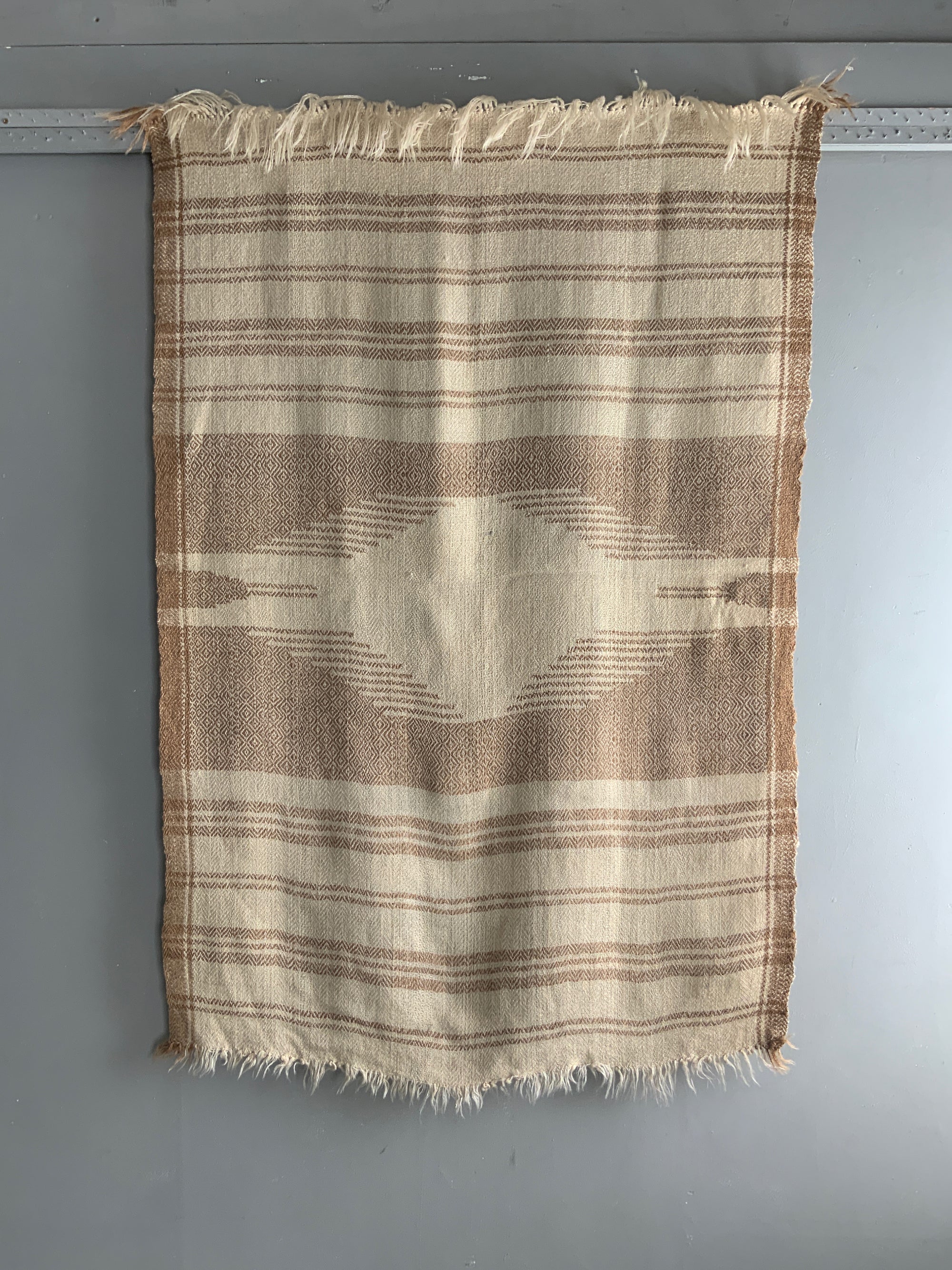 Kurdish fine wool blanket (142 x 100cm)