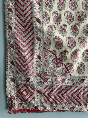 Isphahan Kalamkari chintz panel with medallion (135 x 92cm)