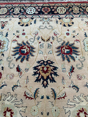 Indian modern oversize carpet (550 x 360cm)