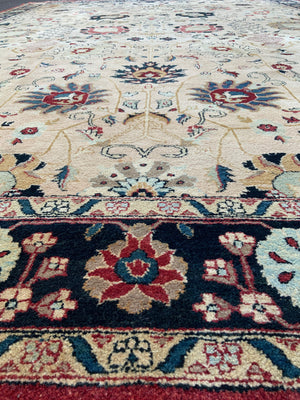 Indian modern oversize carpet (550 x 360cm)