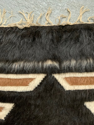 Turkish vintage E. Anatolian Siirt lightweight small mohair kilim (120 x 80cm)