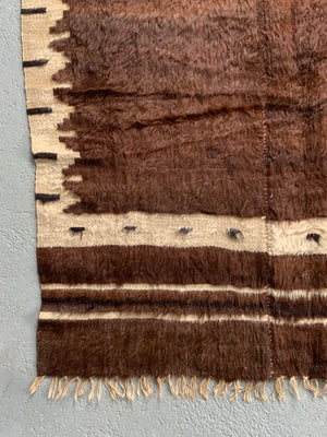 Turkish vintage E. Anatolian Siirt lightweight mohair kilim (176 x 124cm)