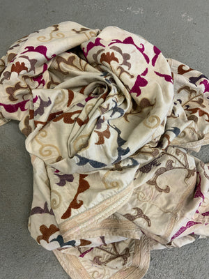 Uzbekistan Suzani (232 x 138cm)