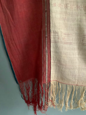 Sumatran Batak Ragidupe vintage shoulder cloth (192 x 103cm)