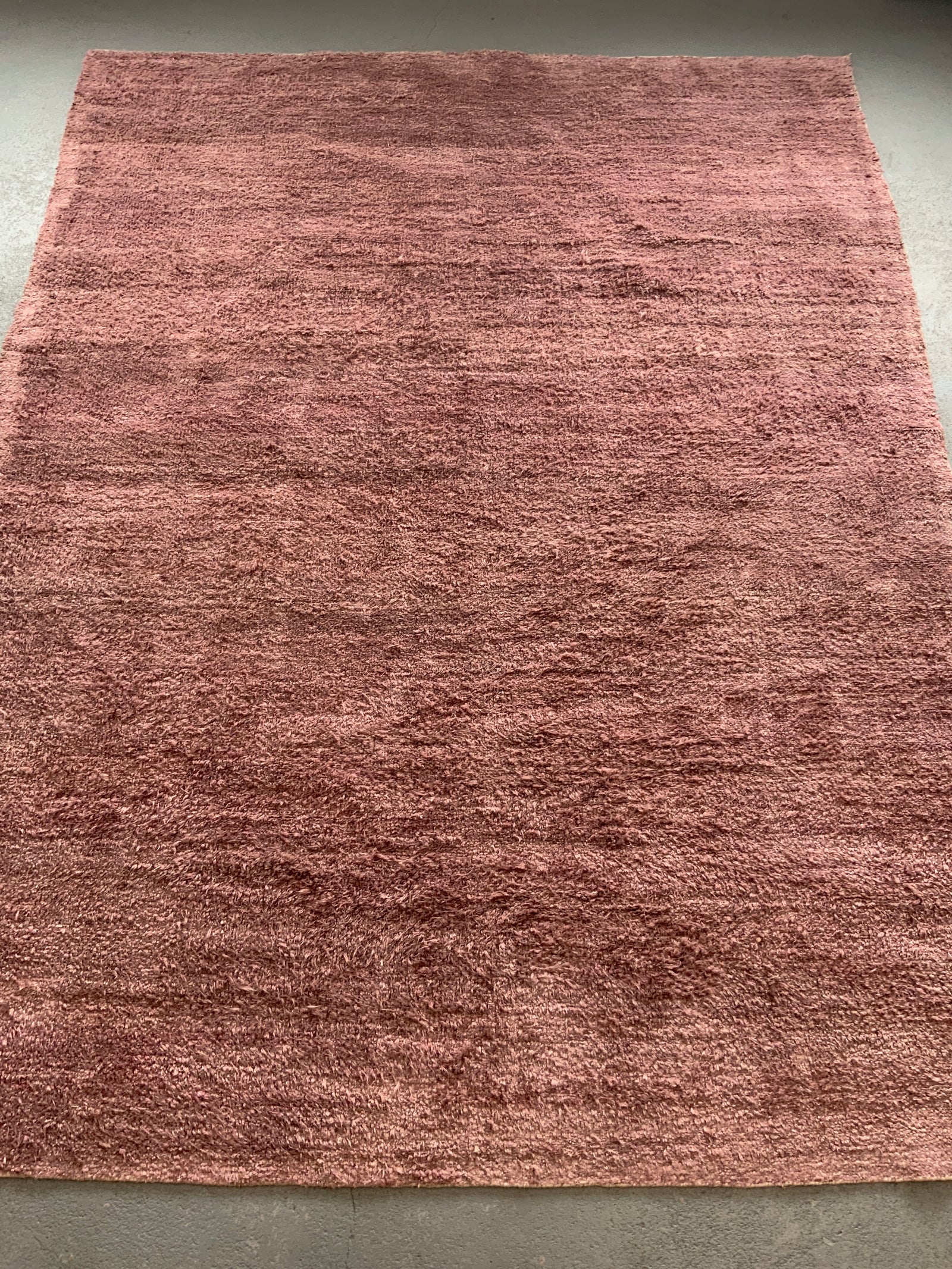 Indian OKA plain soft pink blush small carpet (311 x 240cm)