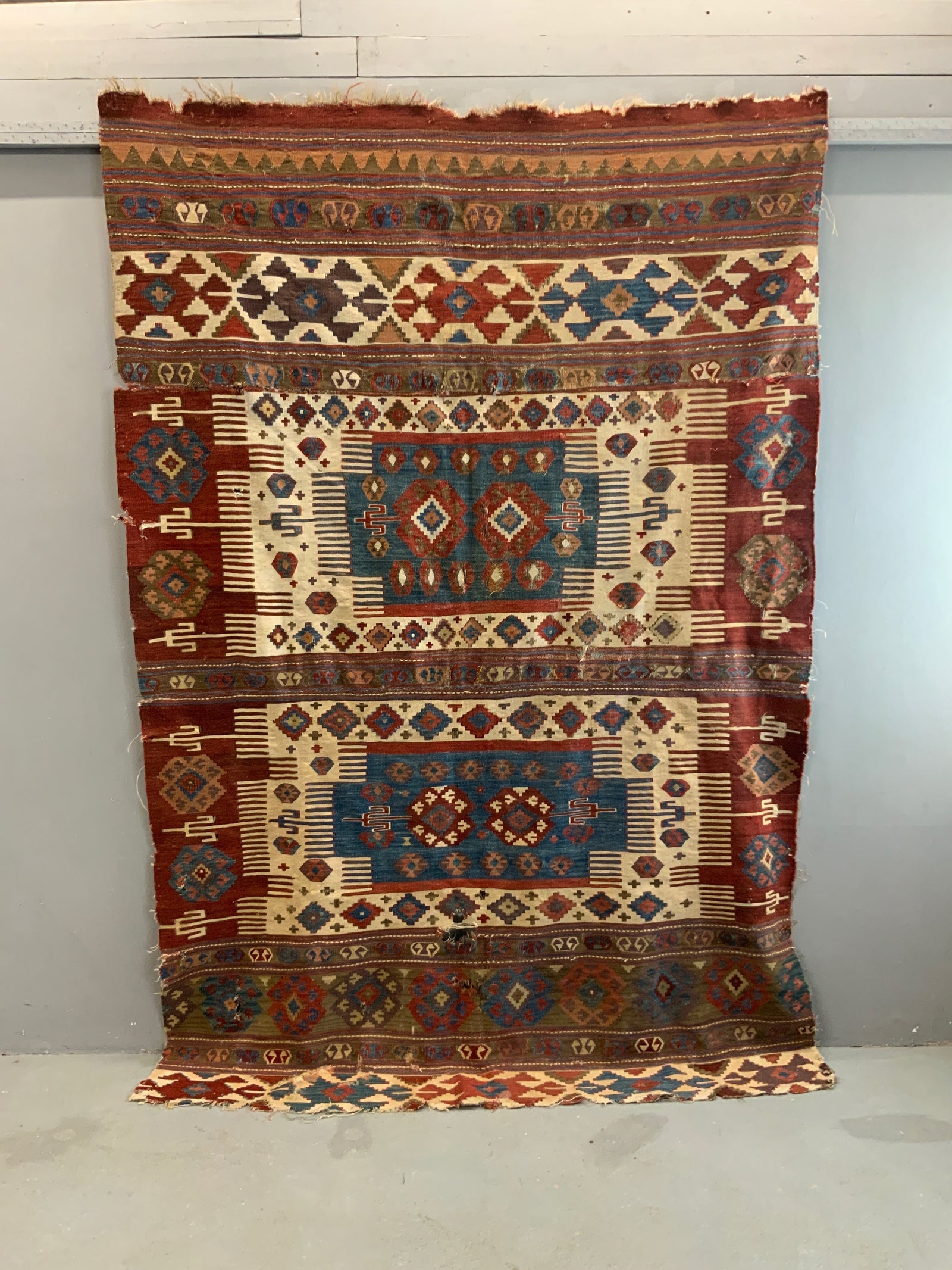 Antique Turkish Aydin kilim fragment (256 x 174cm) *AF