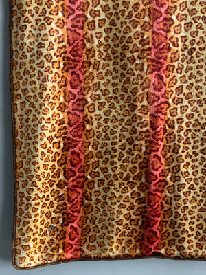 Feax  leopard skin lined cover (149 x 114cm)