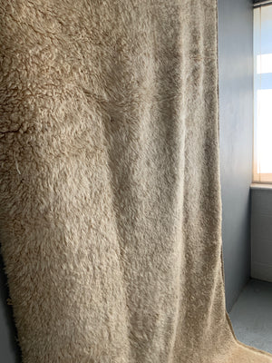 Turkish vintage Karapinar tulu rug in plain undyed wool (274 x 136cm)