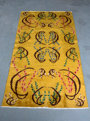 Turkish vintage Müren Isparta rug (210 x 118cm)