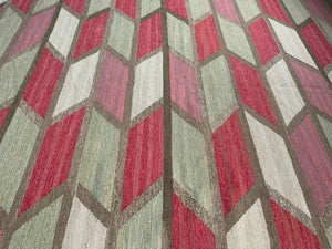 Turkish modern chevron design oversize tapestry kilim (348 x 245cm) *new