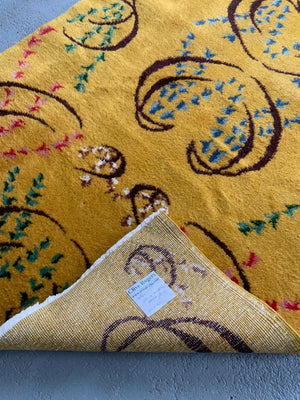 Turkish vintage Müren Isparta rug (202 x 120cm)