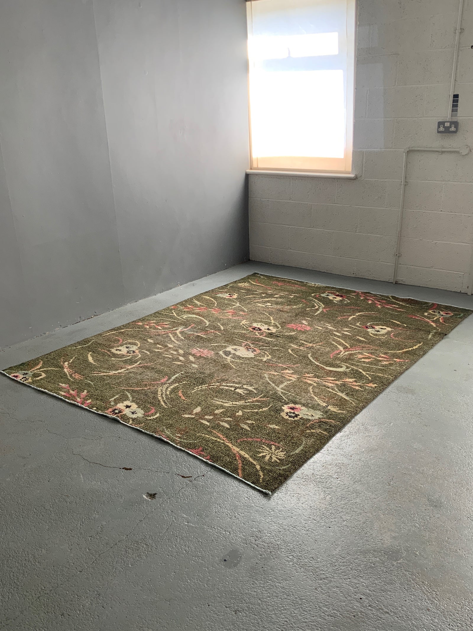 Turkish vintage Müren Isparta large rug (250 x 190cm)